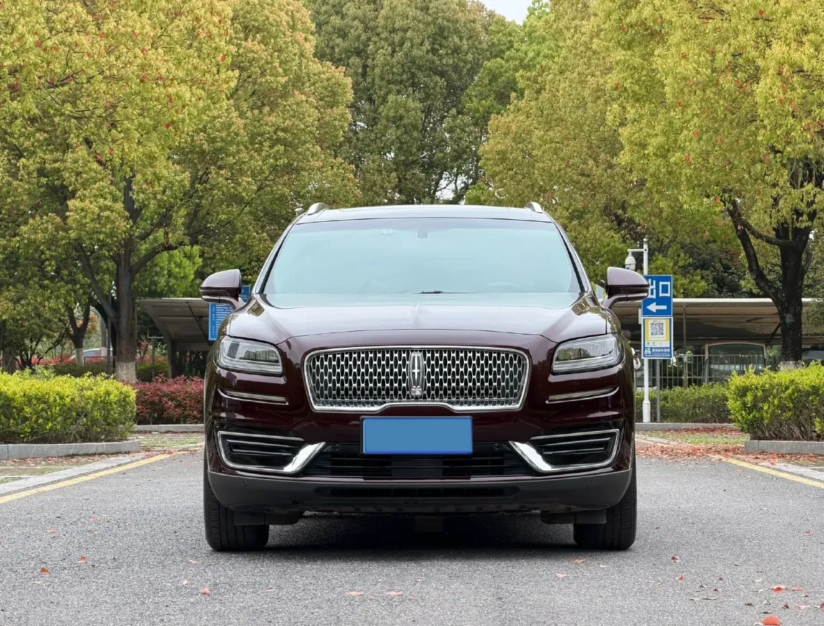 2019 Lincoln Nautilus 2.0T 235HP L4 8AT,autocango,china used car exporter,china ev exporter,chinese used car exporter,chinese used ev exporter