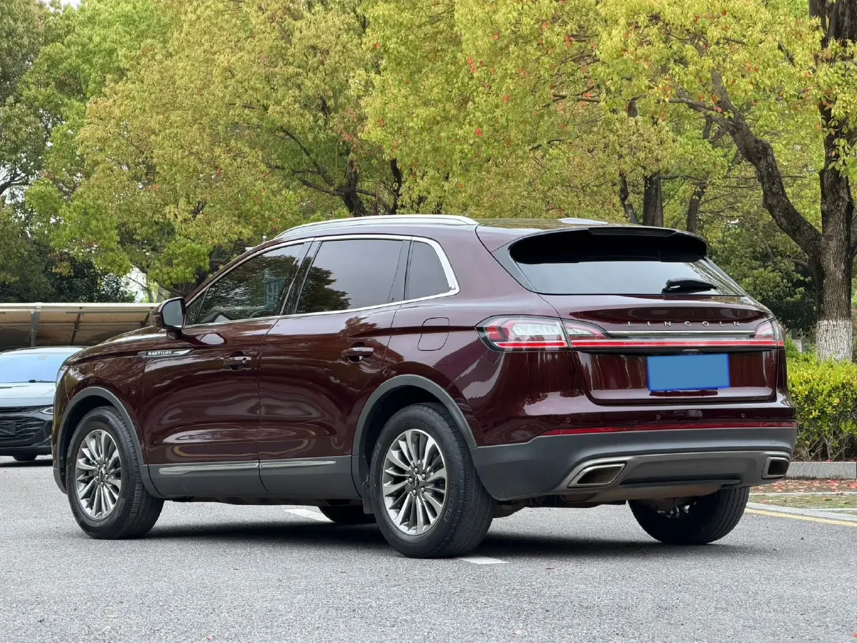 2019 Lincoln Nautilus 2.0T 235HP L4 8AT,autocango,china used car exporter,china ev exporter,chinese used car exporter,chinese used ev exporter