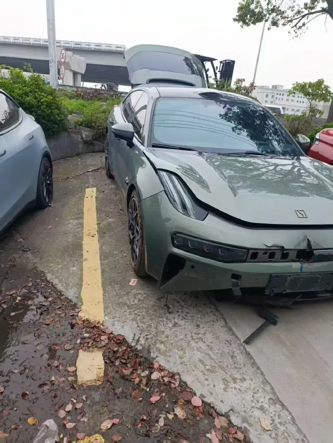 2025 Zeekr 001 BEV 95KWH,autocango,china used car exporter,china ev exporter,chinese used car exporter,chinese used ev exporter