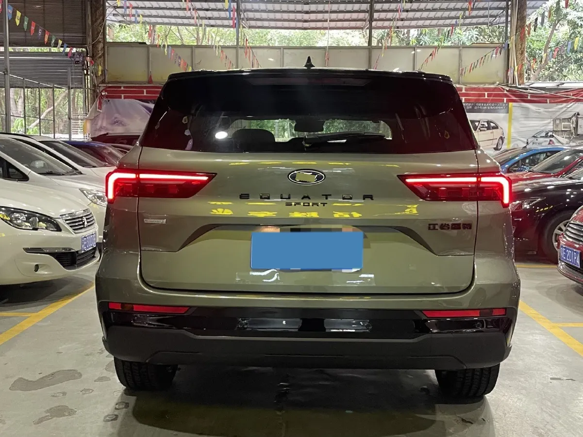 2025 Ford Equator Sport 1.5T 170HP L4 7DCT,autocango,china used car exporter,china ev exporter,chinese used car exporter,chinese used ev exporter