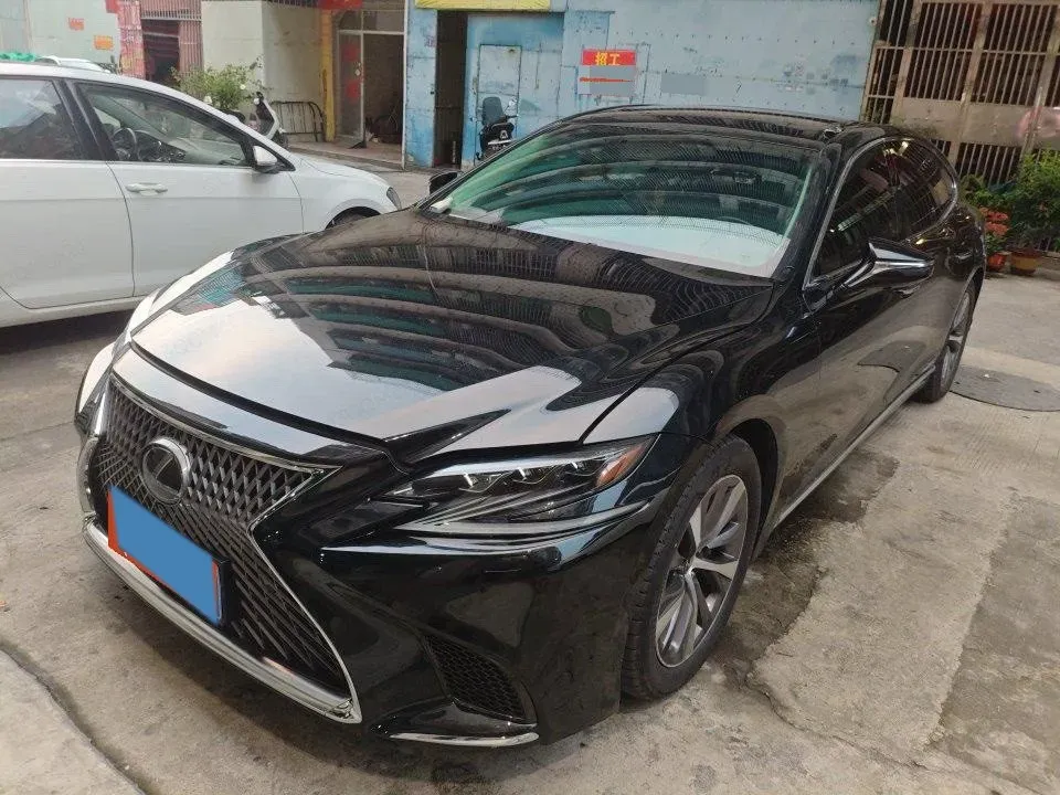 2018 Jaguar XJ 3.0T 340HP V6 8AT,autocango,china used car exporter,china ev exporter,chinese used car exporter,chinese used ev exporter