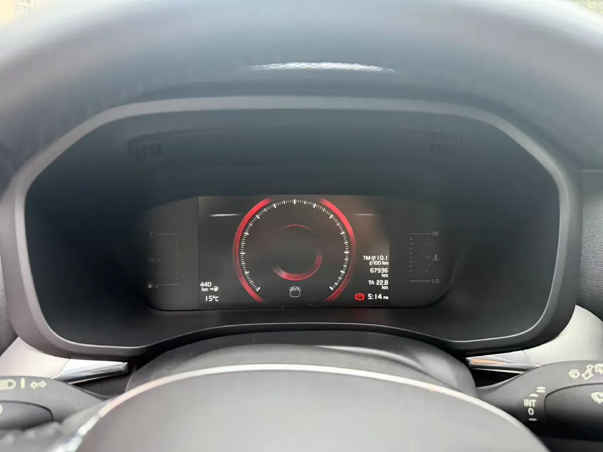 2021 Volvo XC60 2.0T 250HP L4 8AT,autocango,china used car exporter,china ev exporter,chinese used car exporter,chinese used ev exporter