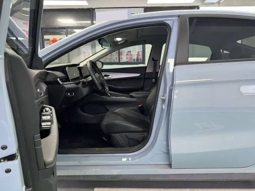 2024 Geely Binray 1.5T 181HP L4 7DCT,autocango,china used car exporter,china ev exporter,chinese used car exporter,chinese used ev exporter