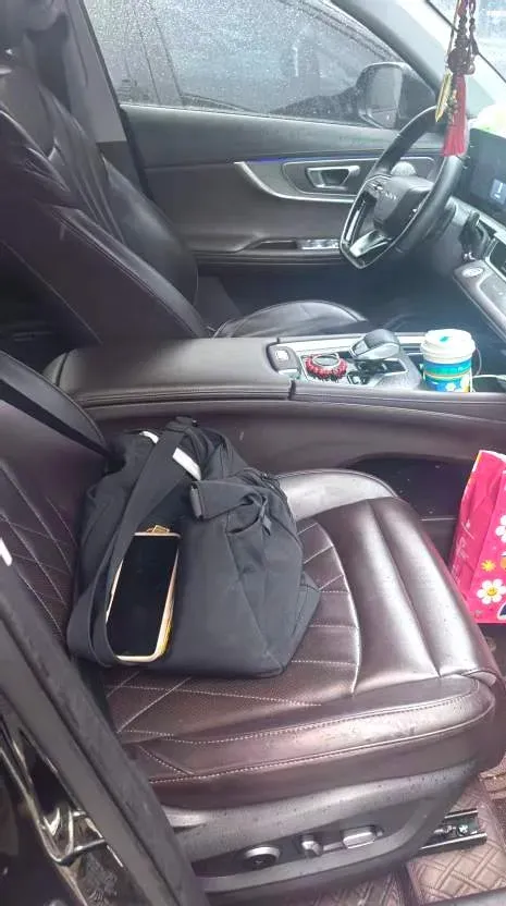 2024 Jetour X90 PRO 2.0T 254HP L4 7DCT,autocango,china used car exporter,china ev exporter,chinese used car exporter,chinese used ev exporter