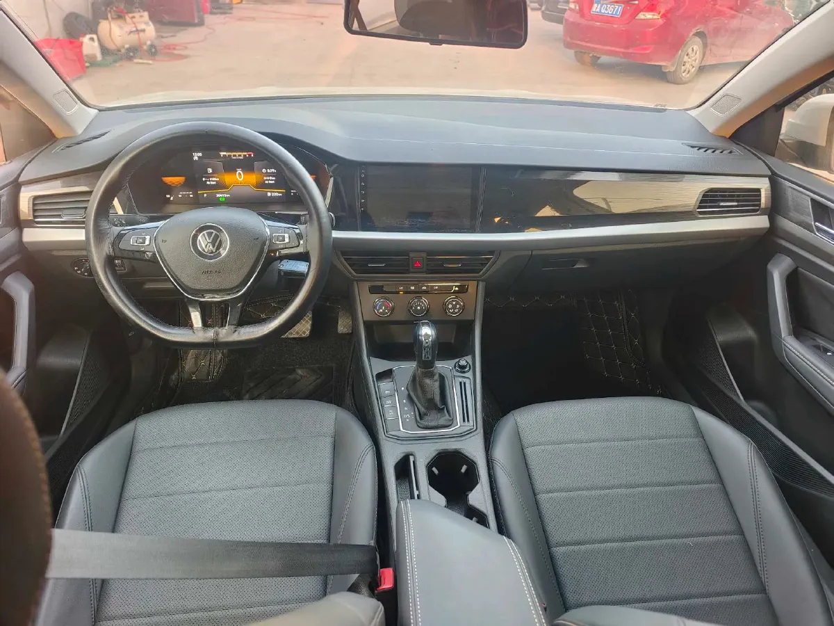 2021 Volkswagen Lavida 1.5L 113HP L4 6AT,autocango,china used car exporter,china ev exporter,chinese used car exporter,chinese used ev exporter