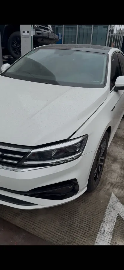 2019 Volkswagen Tayron 2.0T 186HP L4 7DCT,autocango,china used car exporter,china ev exporter,chinese used car exporter,chinese used ev exporter