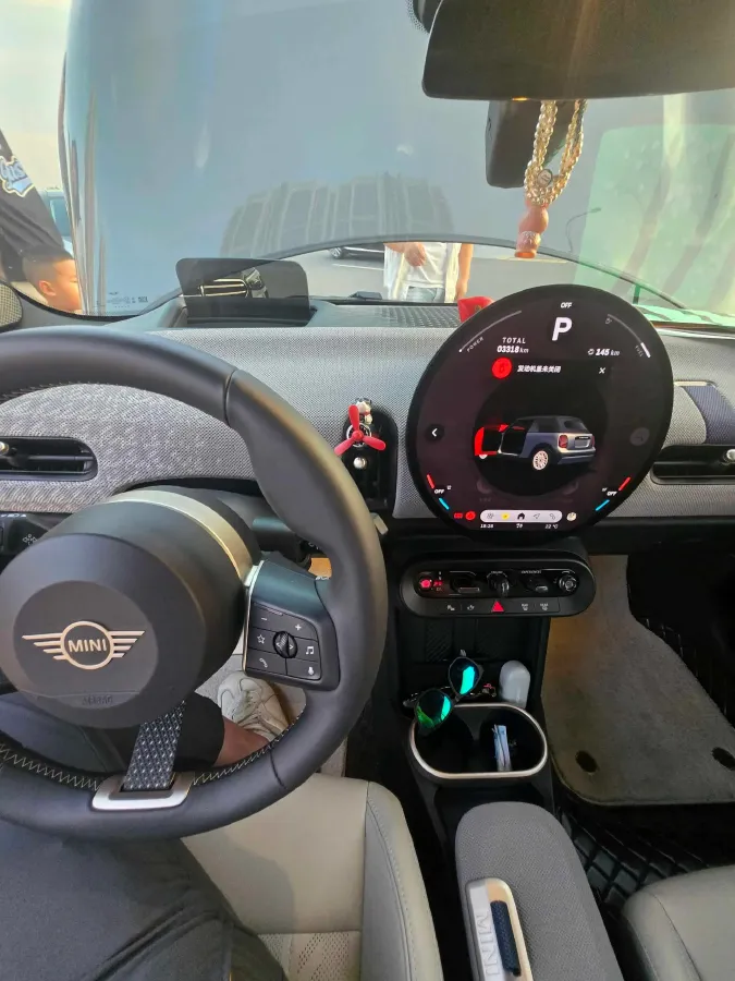 2025 MINI MINI 2.0T 204HP L4 7DCT,autocango,china used car exporter,china ev exporter,chinese used car exporter,chinese used ev exporter