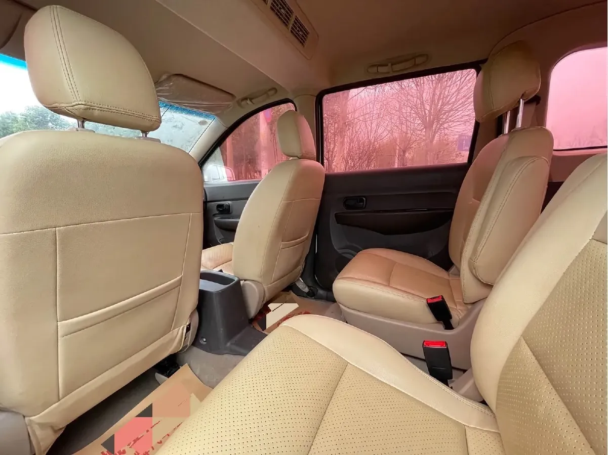 2016 WuLing HongGuang 1.5L 112HP L4 5MT,autocango,china used car exporter,china ev exporter,chinese used car exporter,chinese used ev exporter