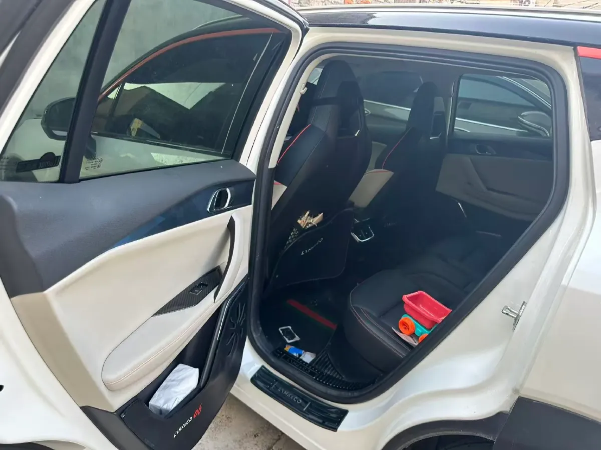 2020 LYNK&CO 06 1.5T 177HP L3 7DCT,autocango,china used car exporter,china ev exporter,chinese used car exporter,chinese used ev exporter