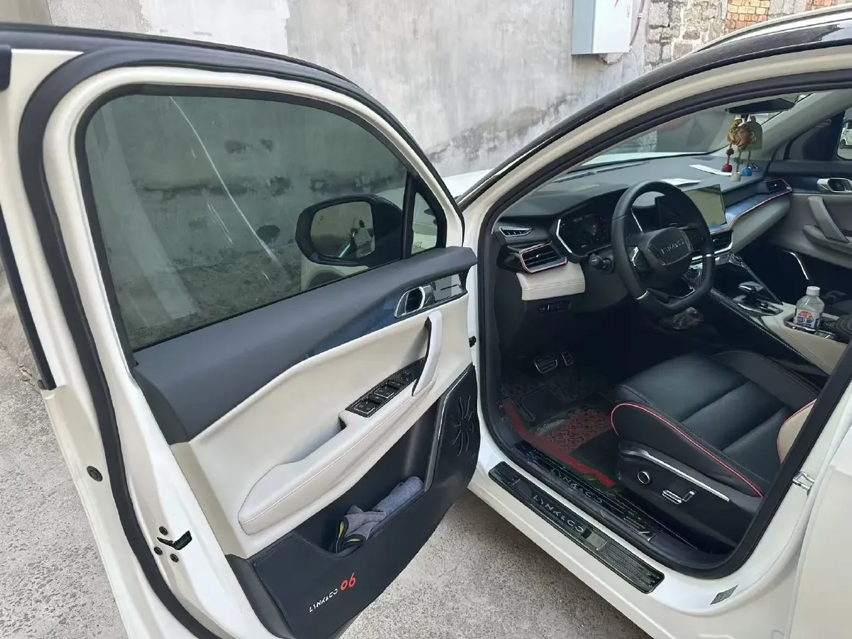 2020 LYNK&CO 06 1.5T 177HP L3 7DCT,autocango,china used car exporter,china ev exporter,chinese used car exporter,chinese used ev exporter