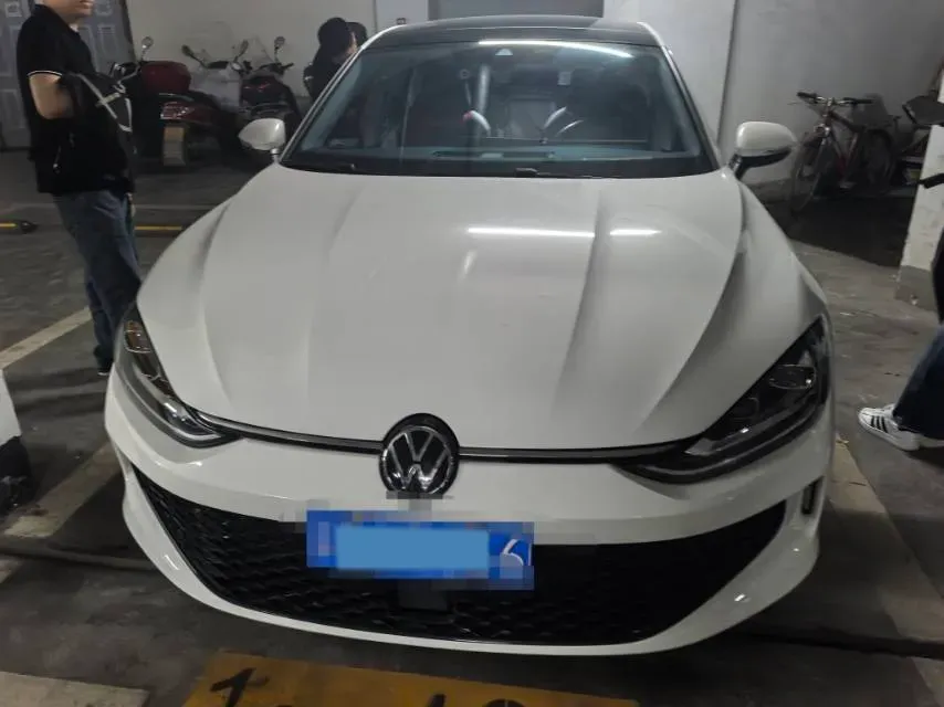 2023 Volkswagen Lamando 1.4T 150HP L4 7DCT,autocango,china used car exporter,china ev exporter,chinese used car exporter,chinese used ev exporter
