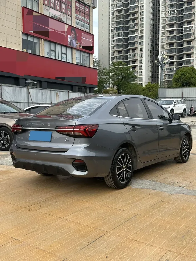 2021 Roewe i5 1.5L 120HP L4 CVT,autocango,china used car exporter,china ev exporter,chinese used car exporter,chinese used ev exporter
