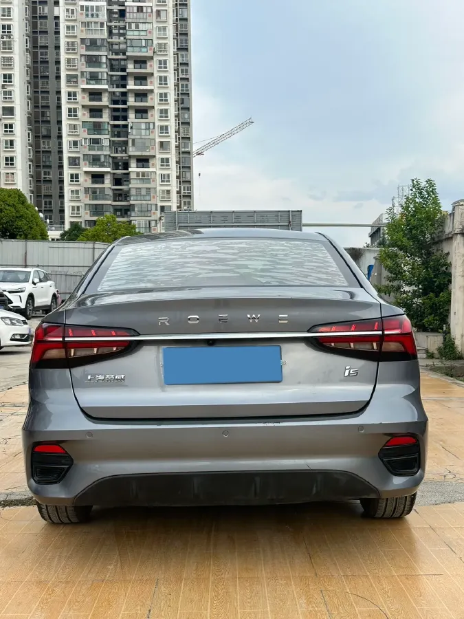 2021 Roewe i5 1.5L 120HP L4 CVT,autocango,china used car exporter,china ev exporter,chinese used car exporter,chinese used ev exporter