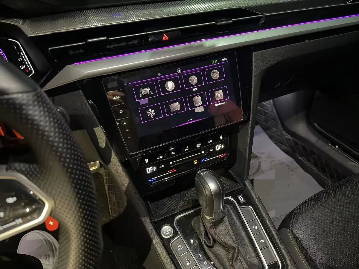 2021 Volkswagen CC 2.0T 220HP L4 7DCT,autocango,china used car exporter,china ev exporter,chinese used car exporter,chinese used ev exporter