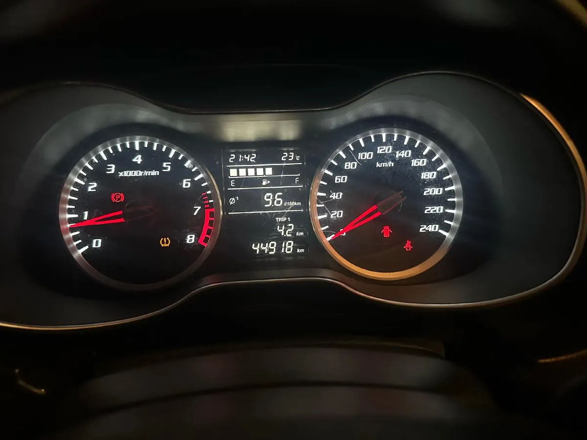 2019 Bestune X40 1.6L 114HP L4 5MT,autocango,china used car exporter,china ev exporter,chinese used car exporter,chinese used ev exporter