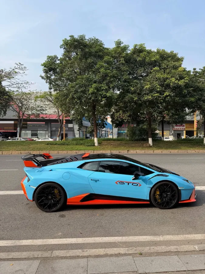 2021 Lamborghini Huracán 5.2L 640HP V10 7DCT,autocango,china used car exporter,china ev exporter,chinese used car exporter,chinese used ev exporter