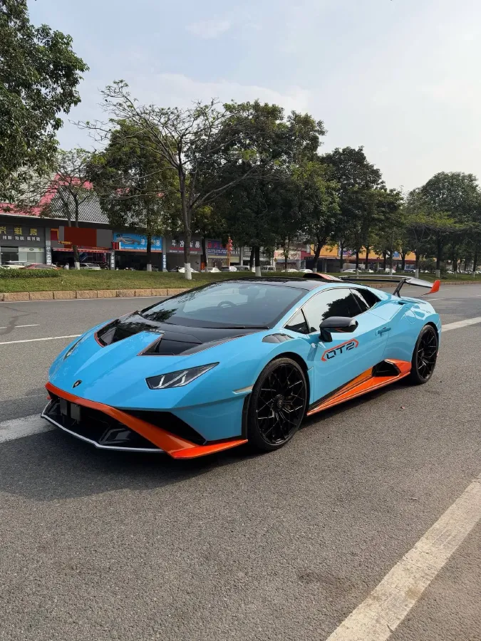 2021 Lamborghini Huracán 5.2L 640HP V10 7DCT,autocango,china used car exporter,china ev exporter,chinese used car exporter,chinese used ev exporter