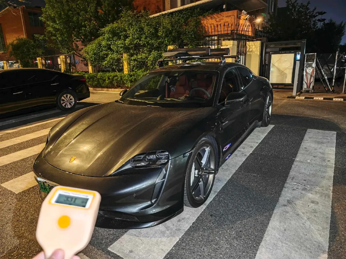 2019 Porsche Taycan 2AT BEV 93.4KWH,autocango,china used car exporter,china ev exporter,chinese used car exporter,chinese used ev exporter