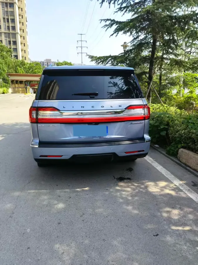 2020 Lincoln Navigator 3.5T 388HP V6 10AT,autocango,china used car exporter,china ev exporter,chinese used car exporter,chinese used ev exporter