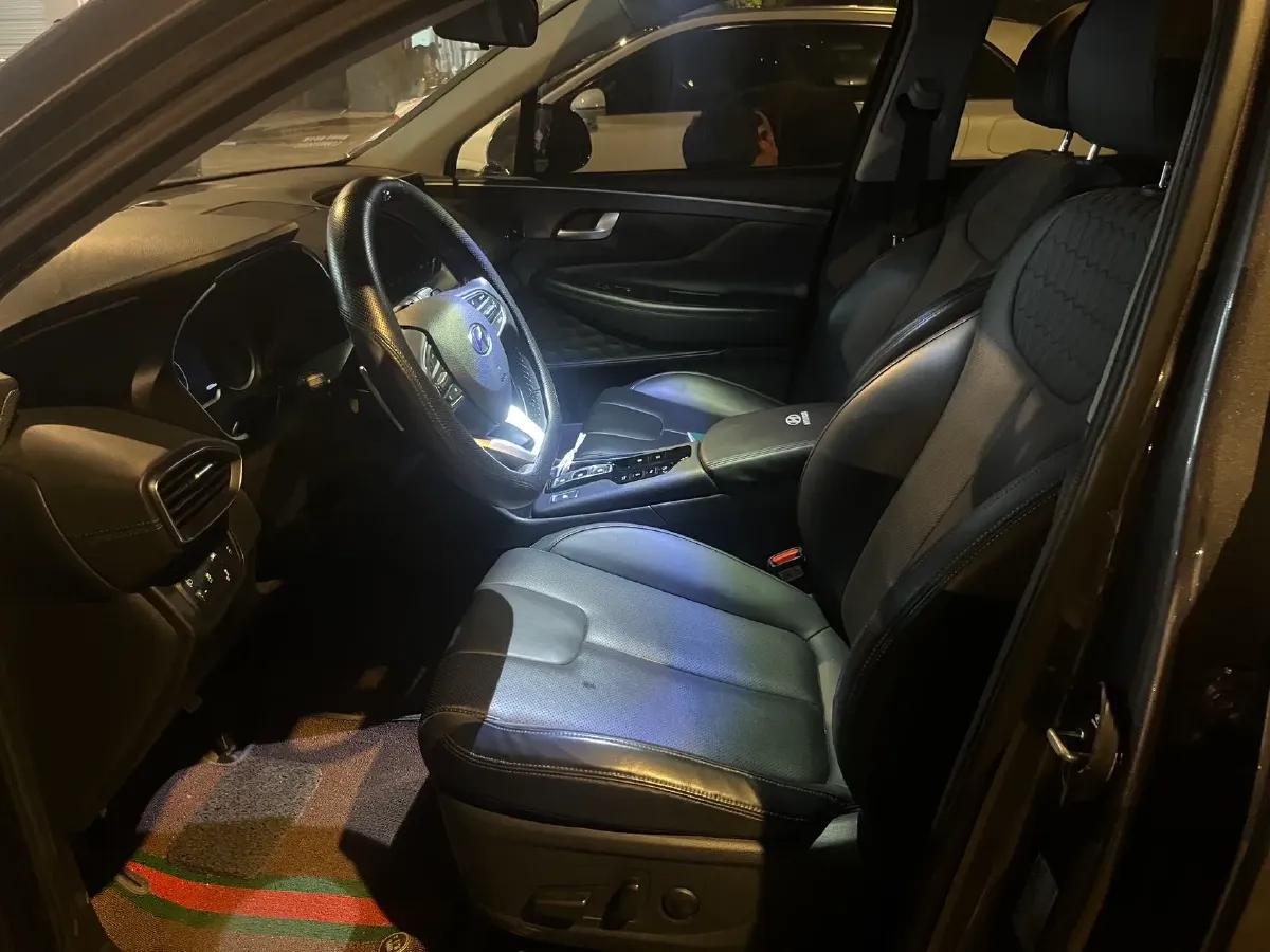 2019 Hyundai Santafe 2.0T 240HP L4 8AT,autocango,china used car exporter,china ev exporter,chinese used car exporter,chinese used ev exporter