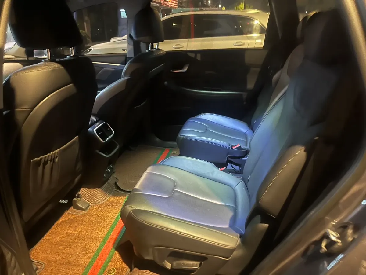 2019 Hyundai Santafe 2.0T 240HP L4 8AT,autocango,china used car exporter,china ev exporter,chinese used car exporter,chinese used ev exporter