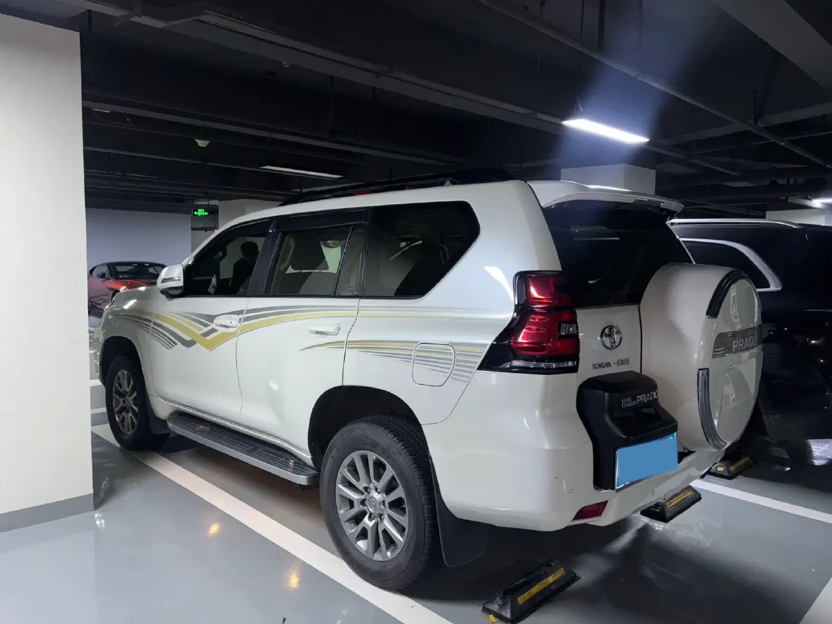 2018 Mercedes-Benz E Class 2.0T 184HP L4 9AT,autocango,china used car exporter,china ev exporter,chinese used car exporter,chinese used ev exporter