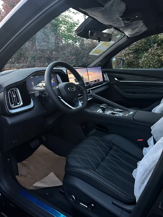 2026 Geely Monjaro 2.0T 272HP L4 8AT,autocango,china used car exporter,china ev exporter,chinese used car exporter,chinese used ev exporter