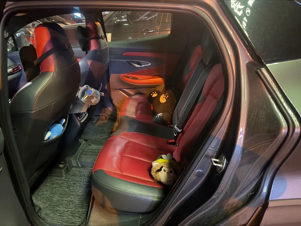 2020 ChangAn UNI-T 1.5T 180HP L4 7DCT,autocango,china used car exporter,china ev exporter,chinese used car exporter,chinese used ev exporter