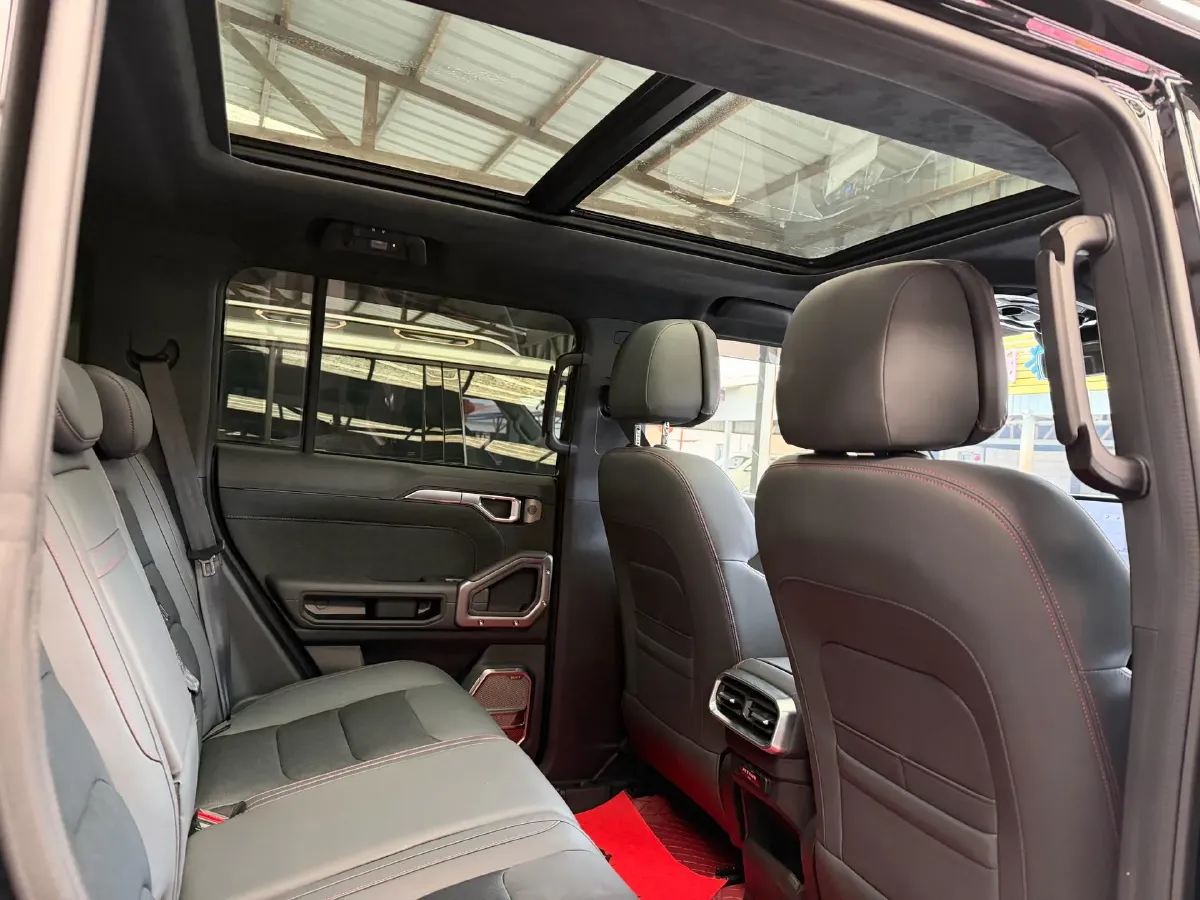 2023 Jetour Traveller 2.0T 254HP L4 8AT,autocango,china used car exporter,china ev exporter,chinese used car exporter,chinese used ev exporter