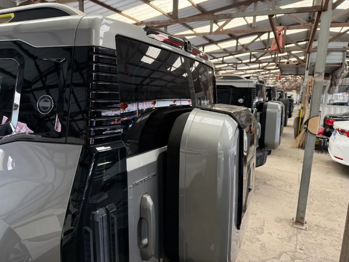 2023 Jetour Traveller 2.0T 254HP L4 8AT,autocango,china used car exporter,china ev exporter,chinese used car exporter,chinese used ev exporter