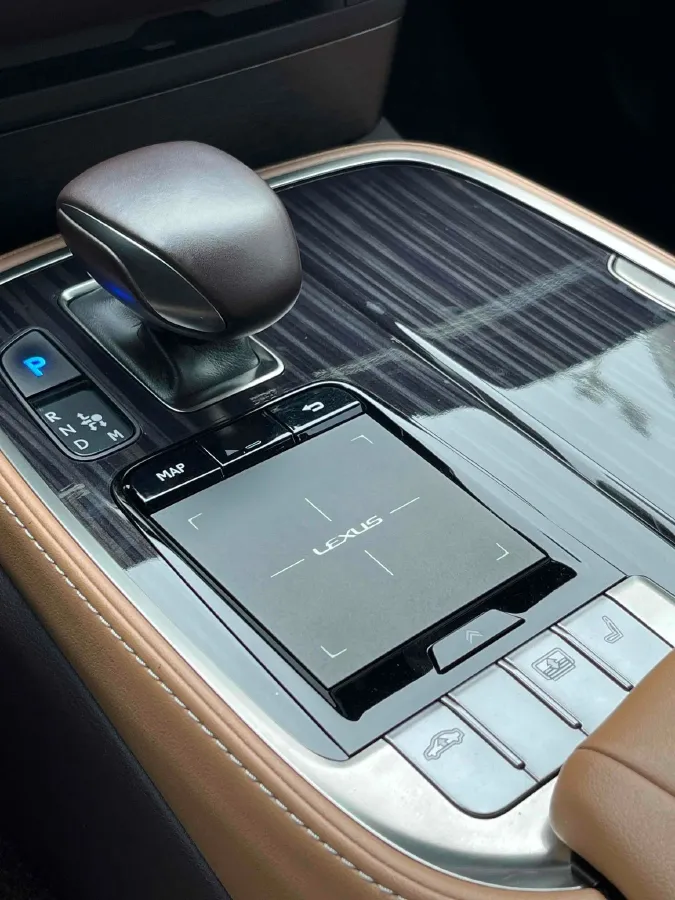 2018 Lexus LS 3.5L 299HP V6 E-CVT Hybrid,autocango,china used car exporter,china ev exporter,chinese used car exporter,chinese used ev exporter