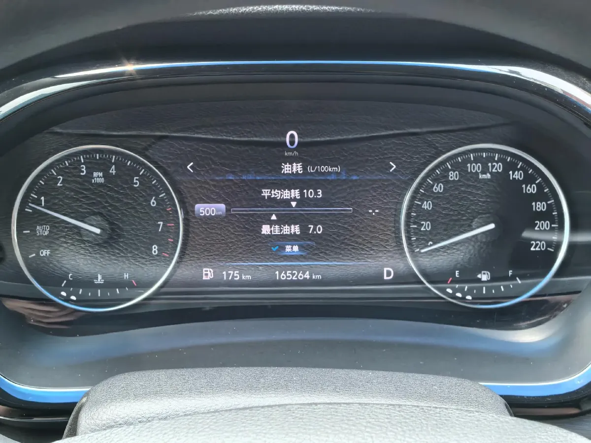 2022 Buick GL8 2.0T 237HP L4 9AT,autocango,china used car exporter,china ev exporter,chinese used car exporter,chinese used ev exporter