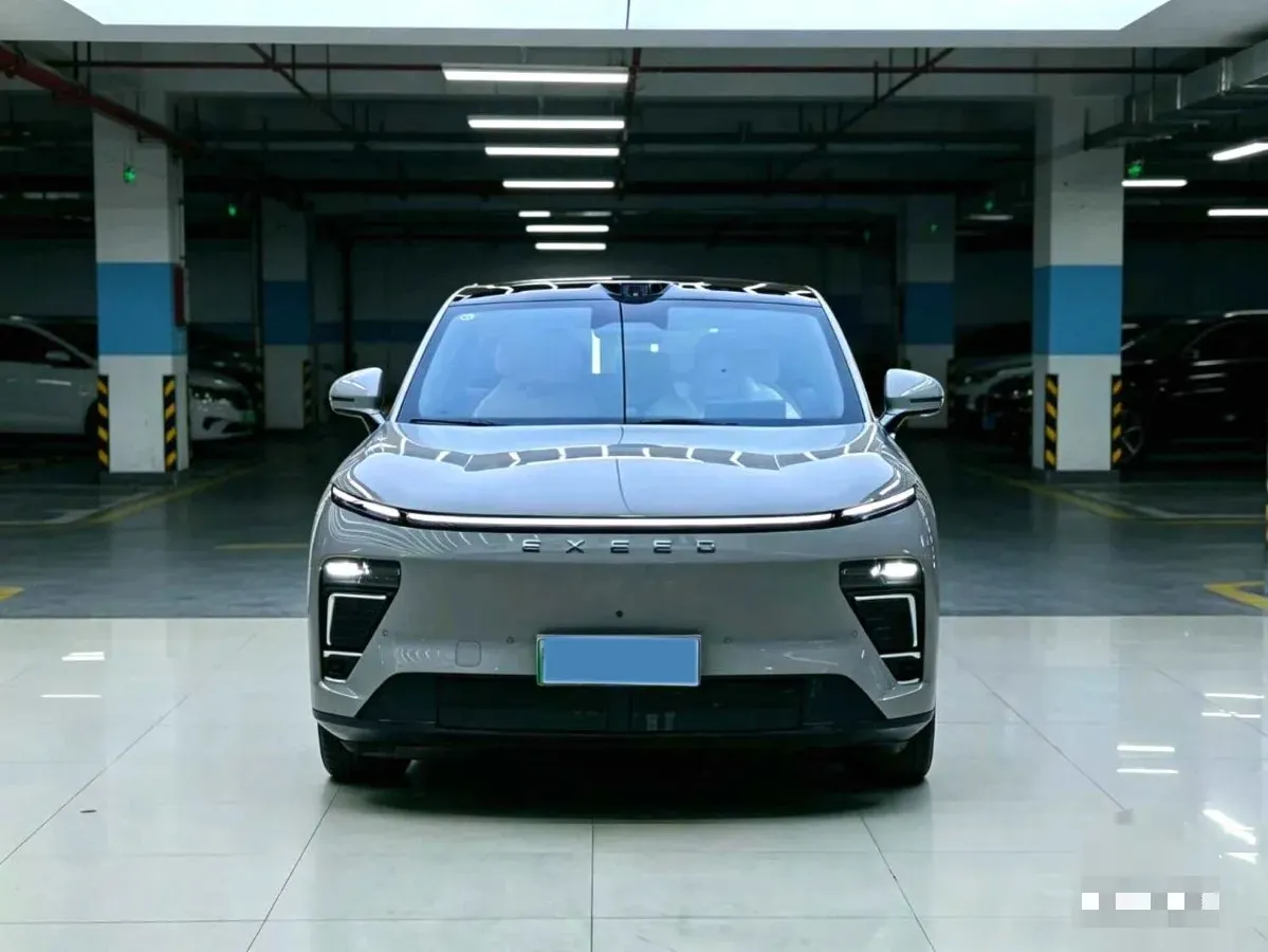 2025 Exceed Sterra ET REEV 156HP REEV,autocango,china used car exporter,china ev exporter,chinese used car exporter,chinese used ev exporter