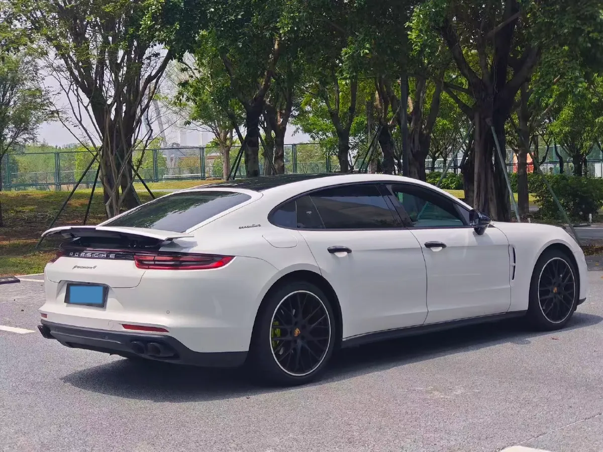 2019 Porsche Panamera 2.9T 330HP V6 8DCT,autocango,china used car exporter,china ev exporter,chinese used car exporter,chinese used ev exporter