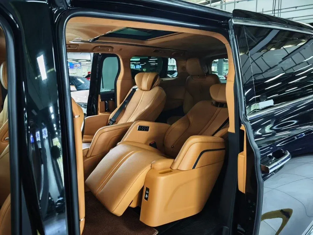 2024 Voyah ZhuiGuang 1.5T 136HP L4 PHEV 43KWH,autocango,china used car exporter,china ev exporter,chinese used car exporter,chinese used ev exporter