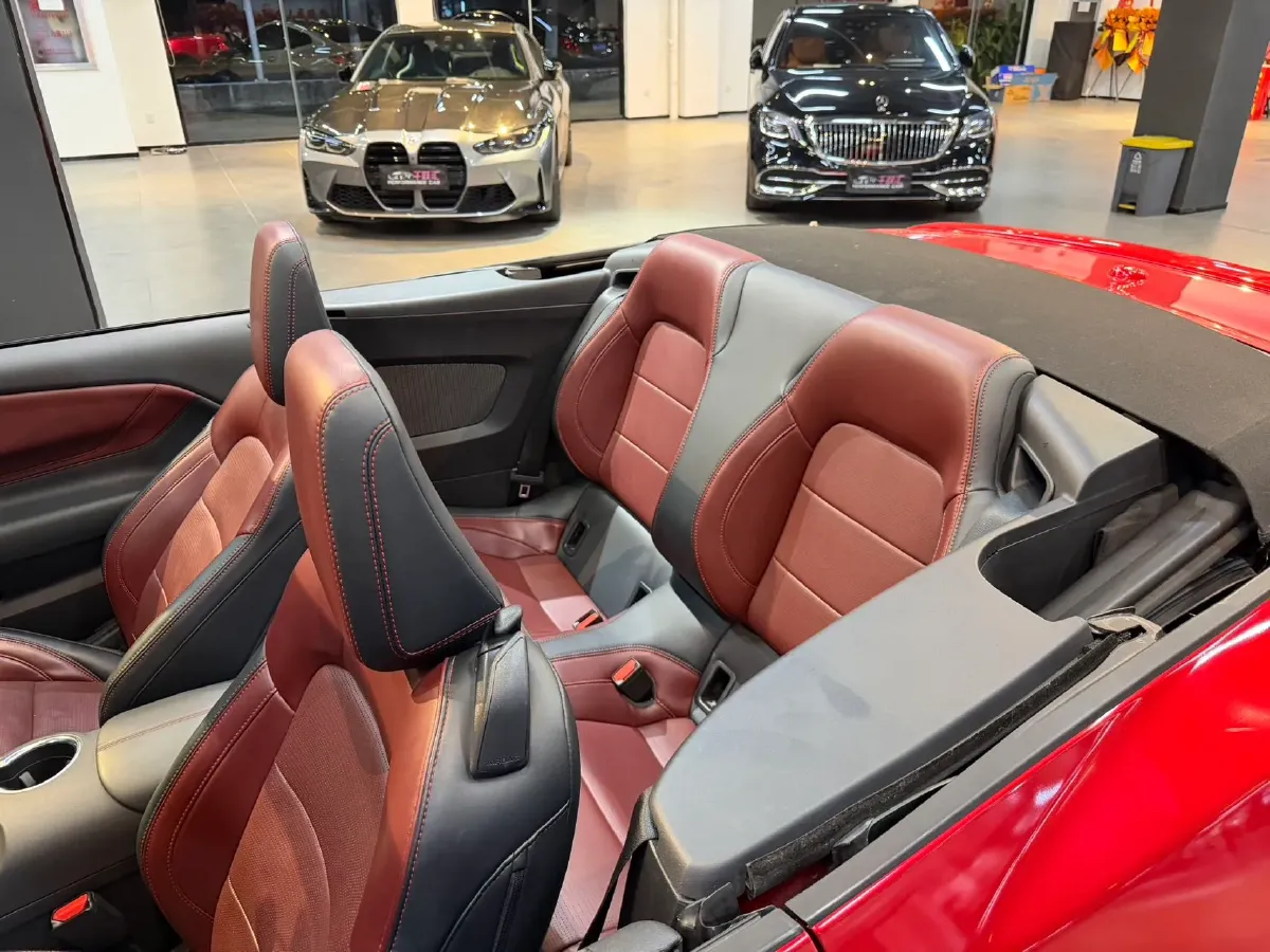 2024 Ford Mustang 2.3T 299HP L4 10AT,autocango,china used car exporter,china ev exporter,chinese used car exporter,chinese used ev exporter