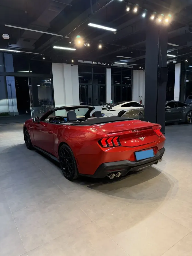 2024 Ford Mustang 2.3T 299HP L4 10AT,autocango,china used car exporter,china ev exporter,chinese used car exporter,chinese used ev exporter