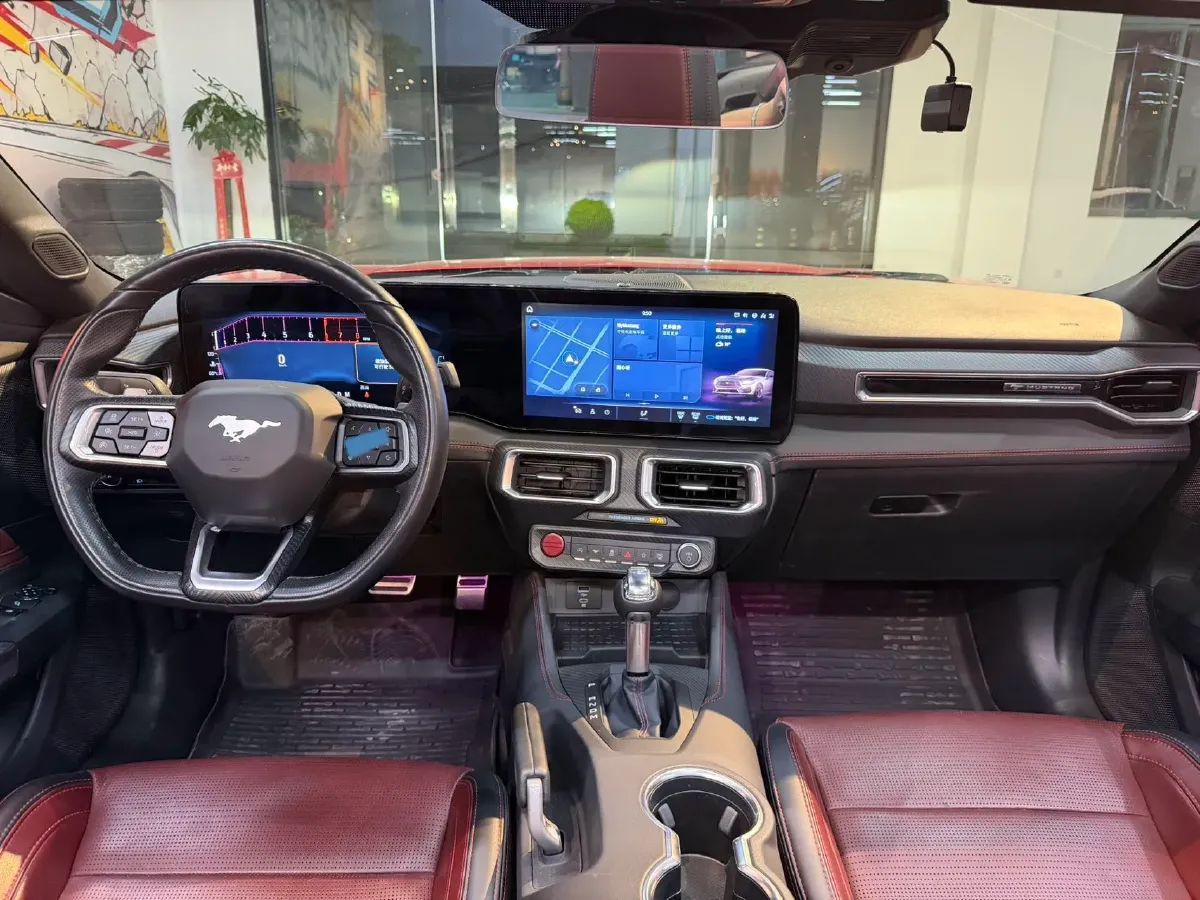 2024 Ford Mustang 2.3T 299HP L4 10AT,autocango,china used car exporter,china ev exporter,chinese used car exporter,chinese used ev exporter