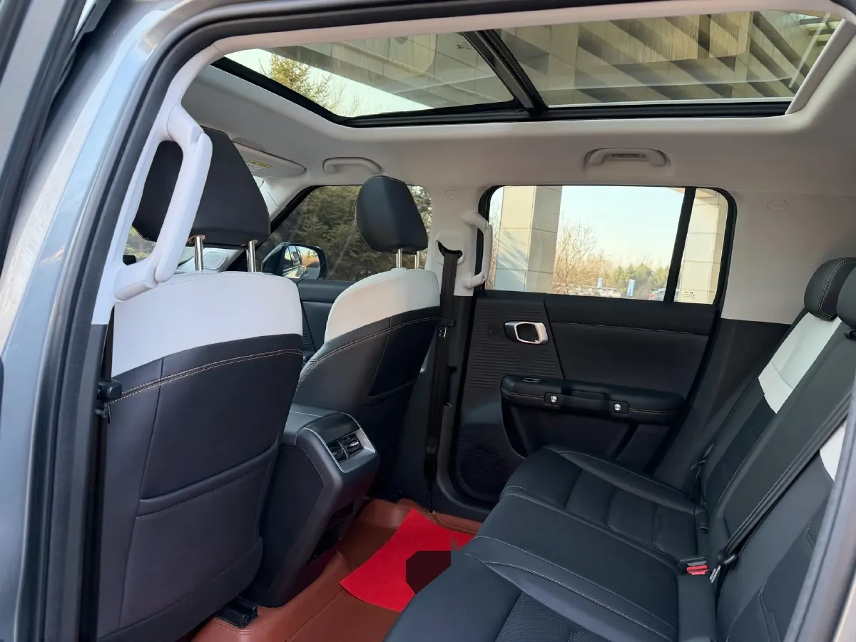 2024 Beijing BJ30 1.5T 158HP L4 2DHT Hybrid,autocango,china used car exporter,china ev exporter,chinese used car exporter,chinese used ev exporter