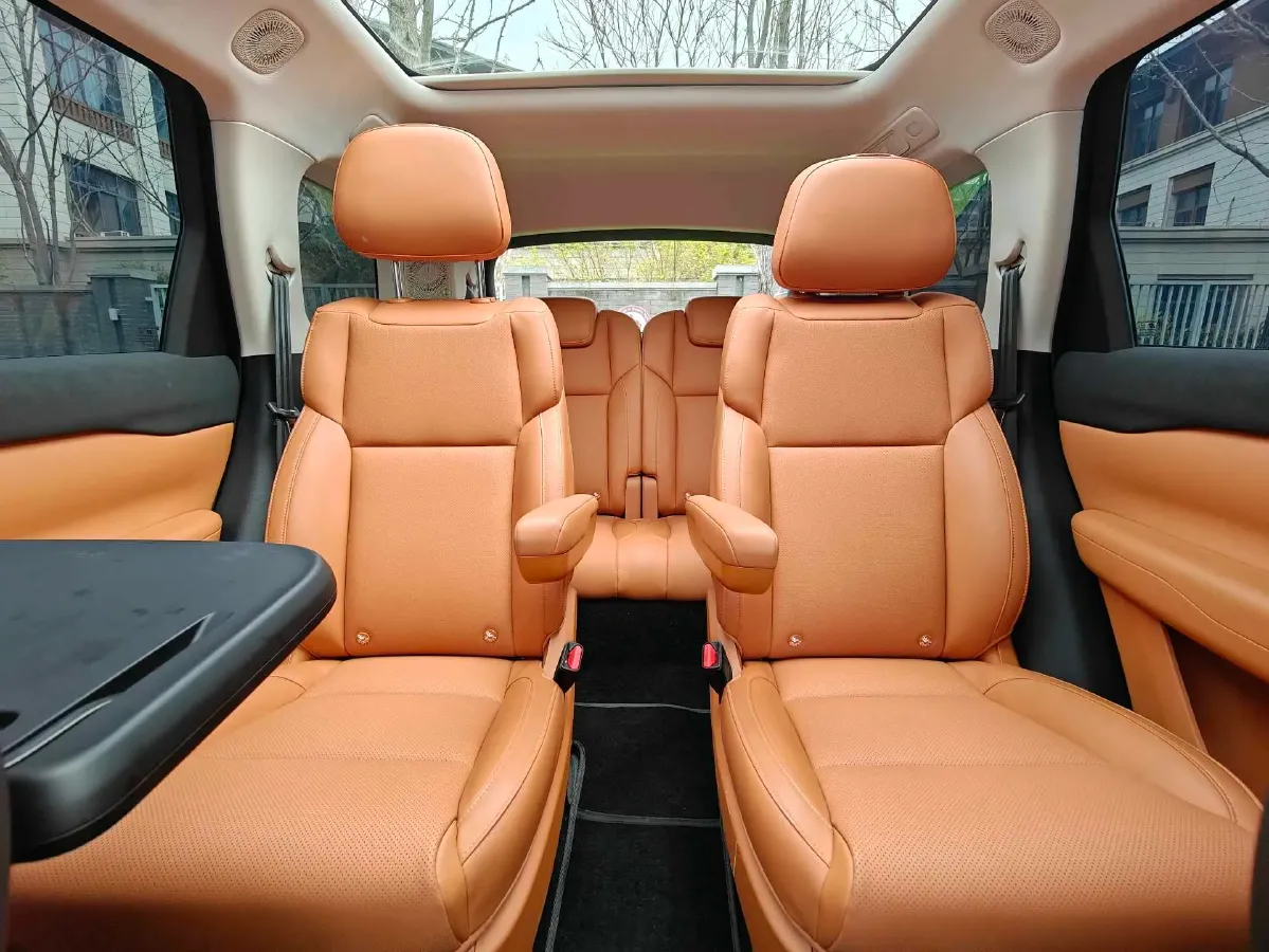 2024 Leapmotor C16 1.5L 95HP L4 REEV 28.4KWH,autocango,china used car exporter,china ev exporter,chinese used car exporter,chinese used ev exporter