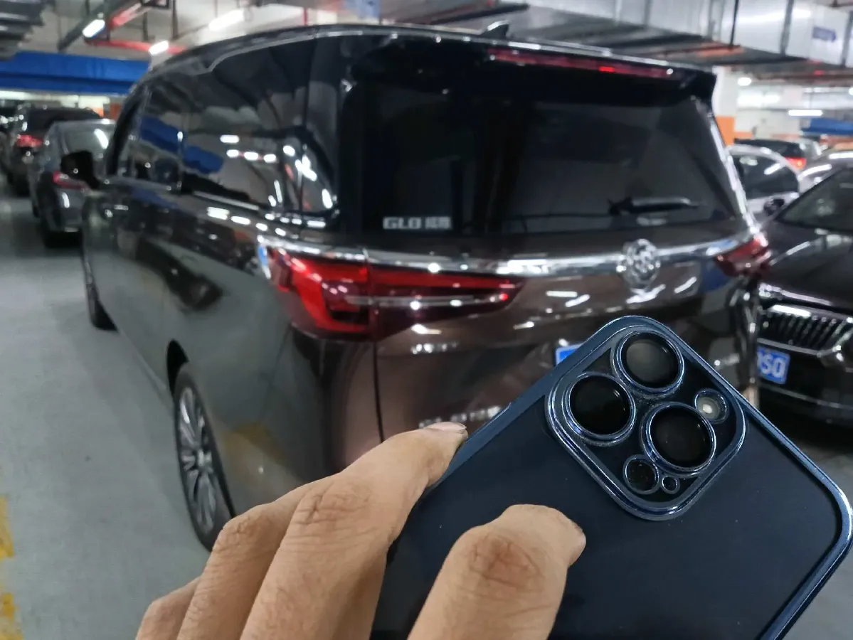 2021 Buick GL8 2.0T 237HP L4 9AT,autocango,china used car exporter,china ev exporter,chinese used car exporter,chinese used ev exporter