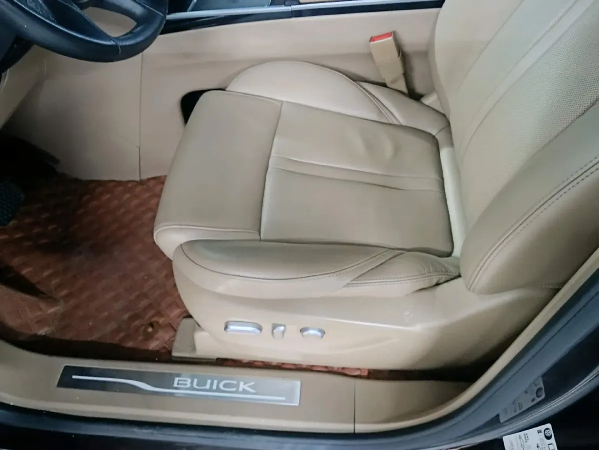 2021 Buick GL8 2.0T 237HP L4 9AT,autocango,china used car exporter,china ev exporter,chinese used car exporter,chinese used ev exporter