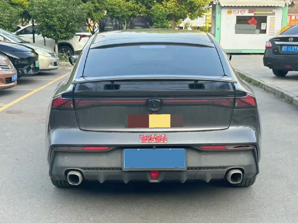 2022 ChangAn UNI-V 1.5T 188HP L4 7DCT,autocango,china used car exporter,china ev exporter,chinese used car exporter,chinese used ev exporter