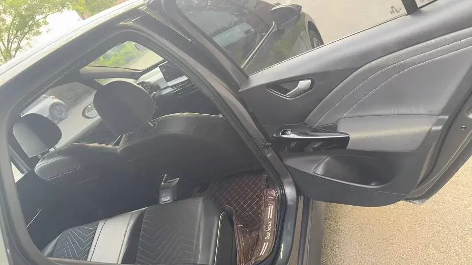 2023 Volkswagen ID.3 BEV 52.8KWH,autocango,china used car exporter,china ev exporter,chinese used car exporter,chinese used ev exporter