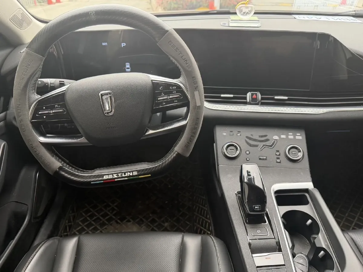 2023 Bestune B70 1.5T 169HP L4 7DCT,autocango,china used car exporter,china ev exporter,chinese used car exporter,chinese used ev exporter
