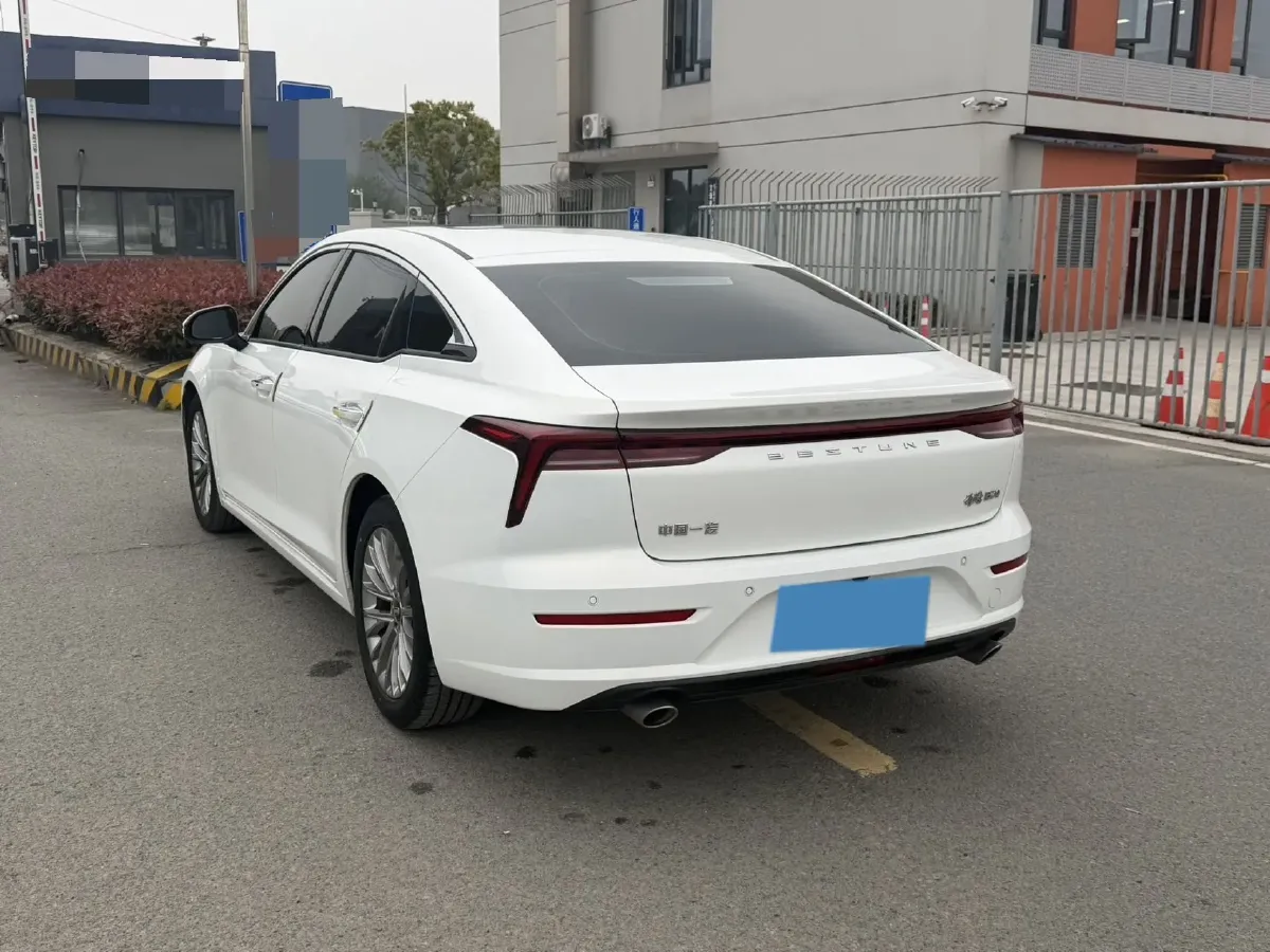 2023 Bestune B70 1.5T 169HP L4 7DCT,autocango,china used car exporter,china ev exporter,chinese used car exporter,chinese used ev exporter