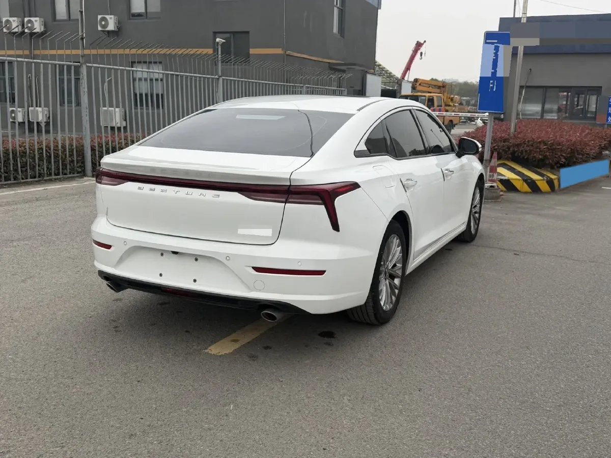2023 Bestune B70 1.5T 169HP L4 7DCT,autocango,china used car exporter,china ev exporter,chinese used car exporter,chinese used ev exporter