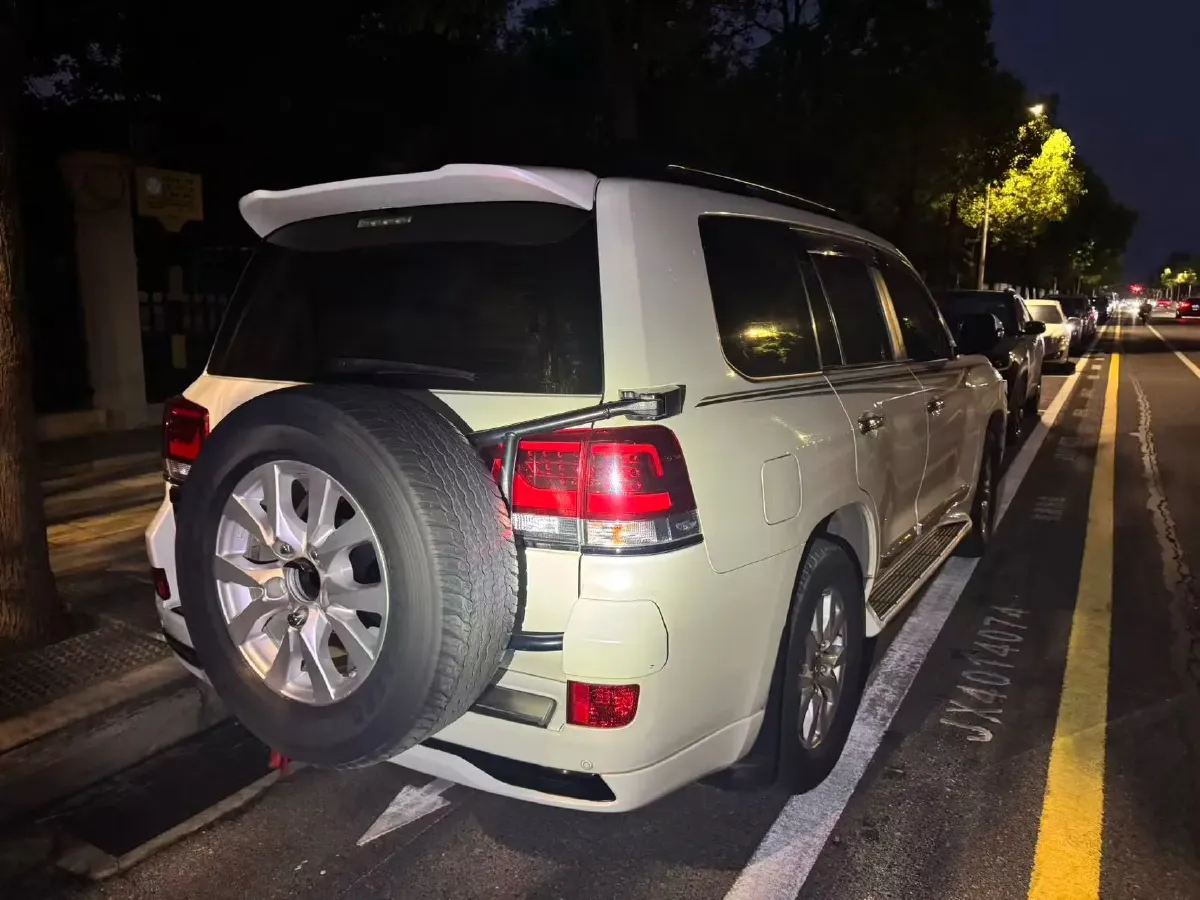 2019 Chevrolet Trax 1.0T 125HP L3 6AT,autocango,china used car exporter,china ev exporter,chinese used car exporter,chinese used ev exporter