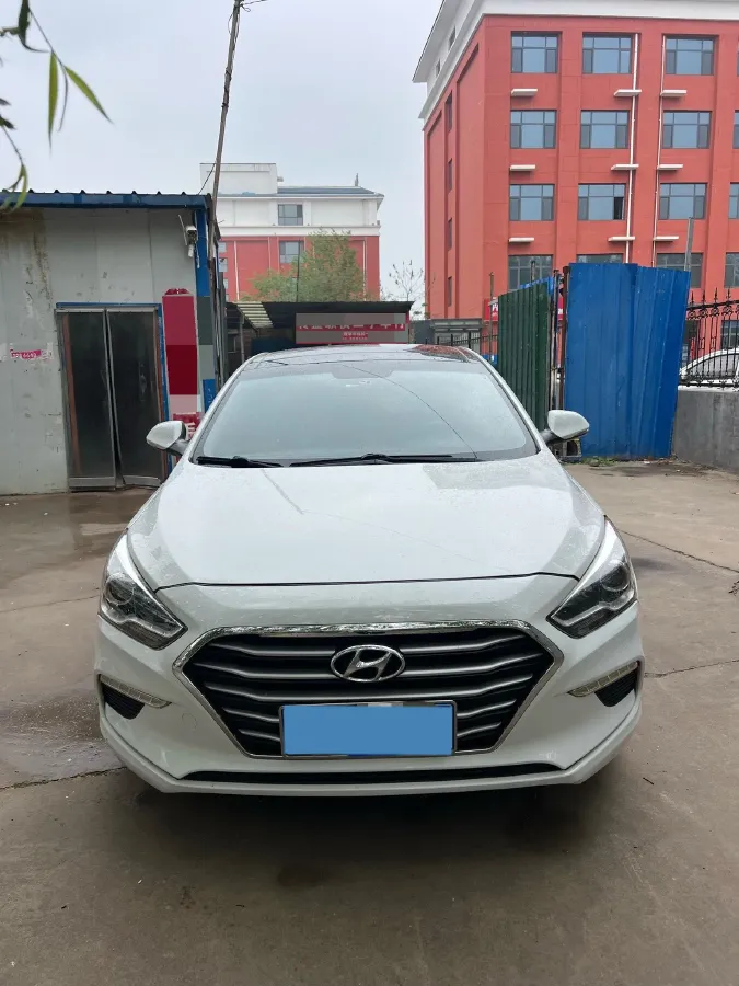 2017 Hyundai Mistra 1.8L 143HP L4 6AT,autocango,china used car exporter,china ev exporter,chinese used car exporter,chinese used ev exporter