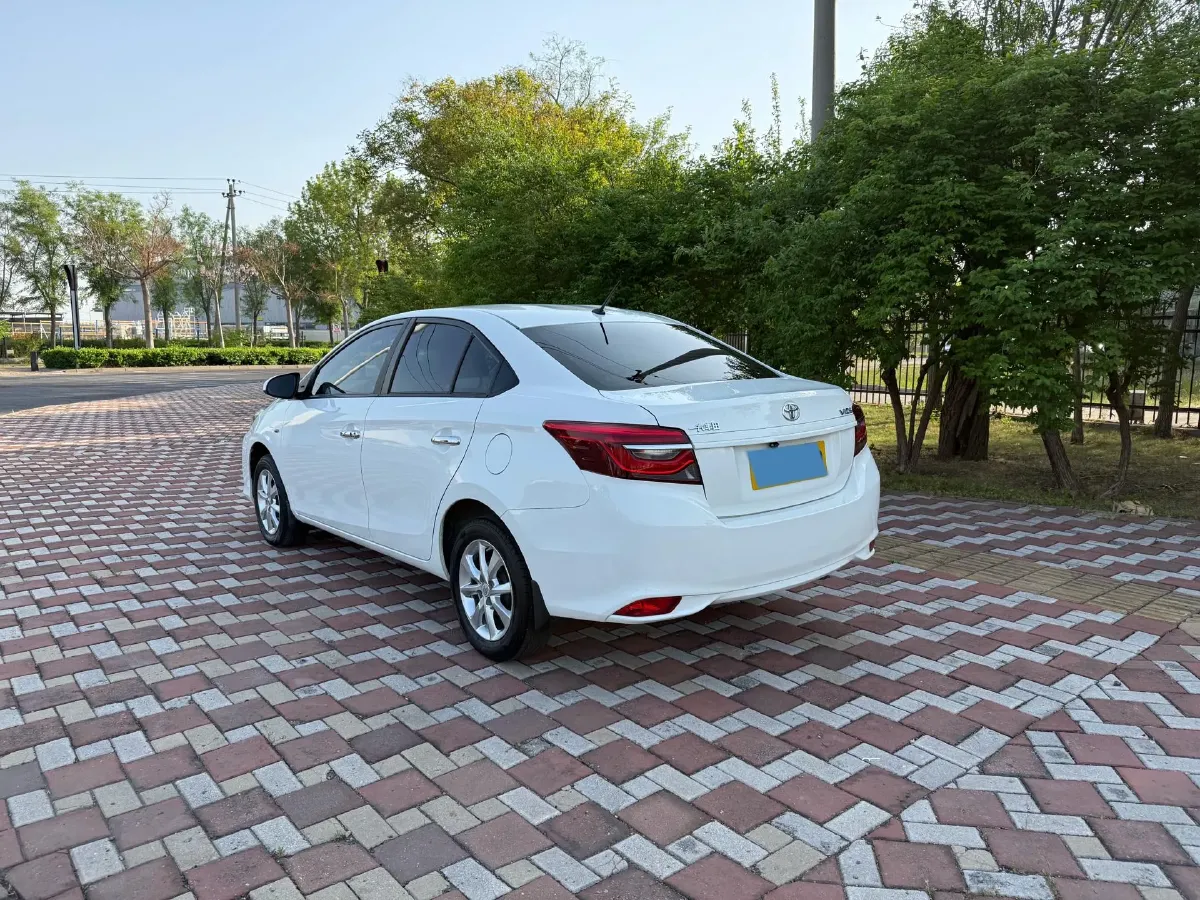 2022 Toyota Vios 1.5L 112HP L4 CVT,autocango,china used car exporter,china ev exporter,chinese used car exporter,chinese used ev exporter